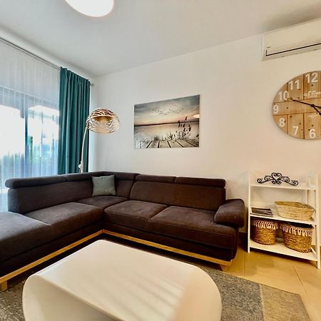 Ferienwohnung Acacia Hill A3 Ðenovići Exterior foto