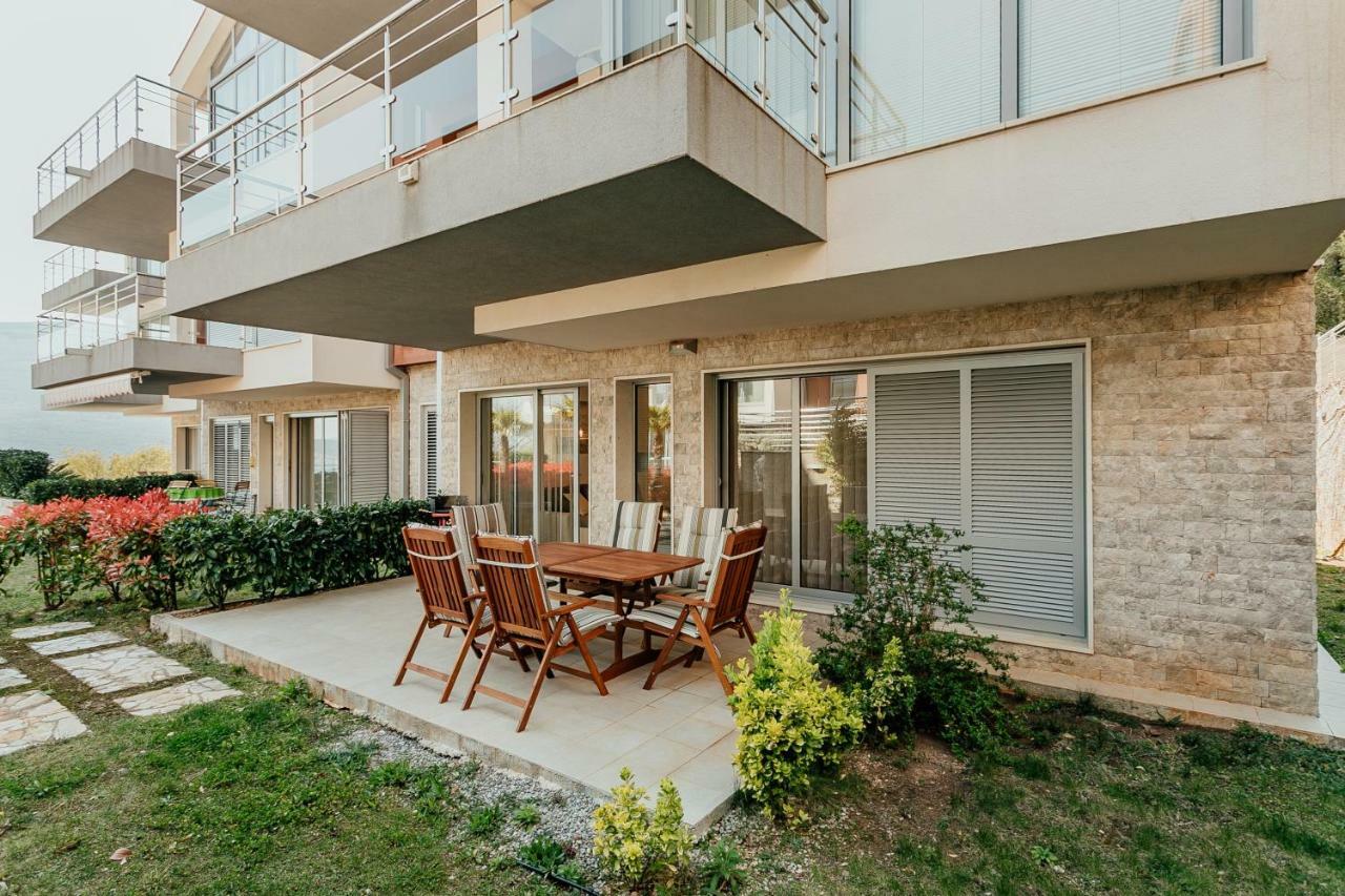 Ferienwohnung Acacia Hill A3 Ðenovići Exterior foto