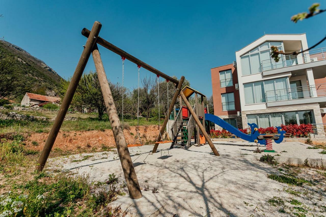 Ferienwohnung Acacia Hill A3 Ðenovići Exterior foto