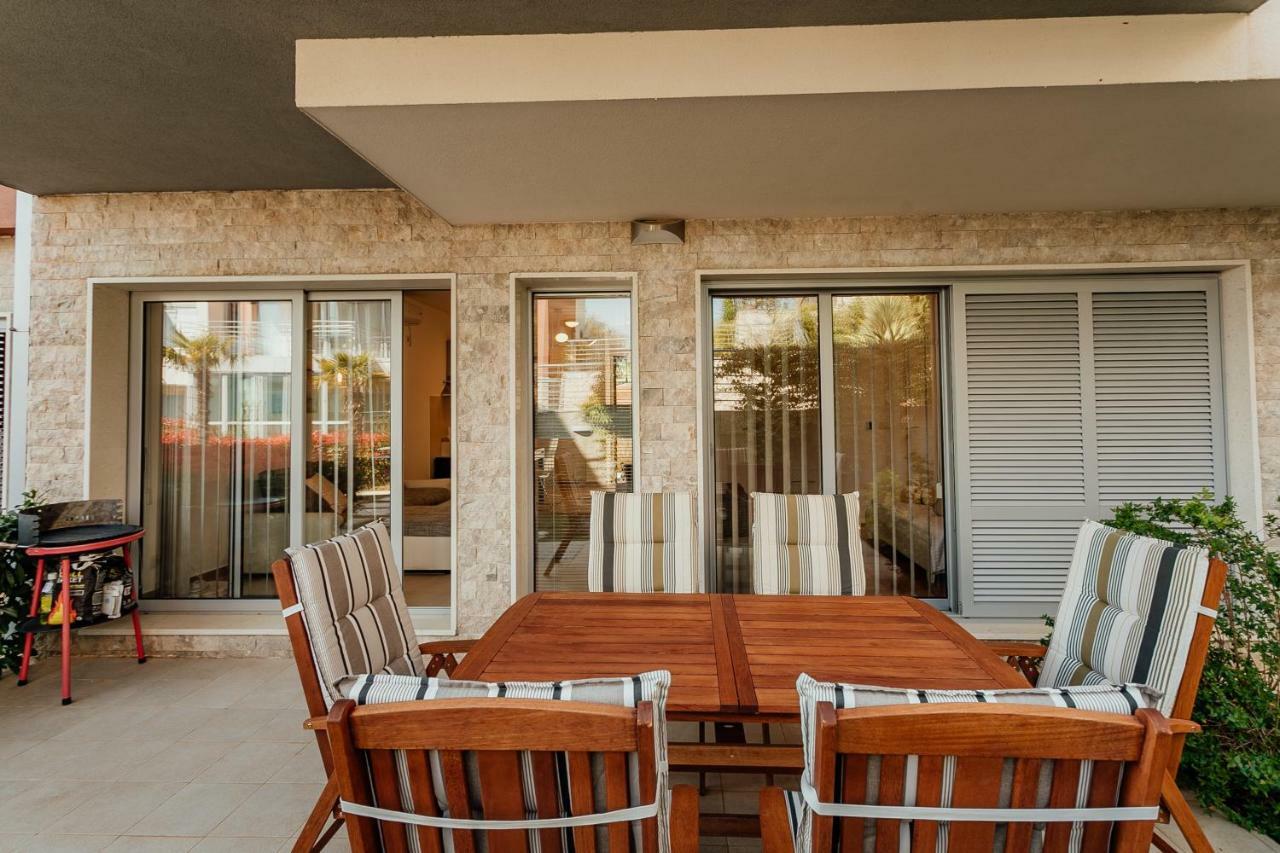 Ferienwohnung Acacia Hill A3 Ðenovići Exterior foto